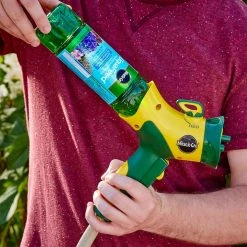 Miracle-Gro Liquafeed All-Purpose Plant Food Advanced Starter Kit (Feeder + 1 Refill) - 1016111 - Fertilizers -Farm & Ranch store 096ea27807447a6467fd53a16ac668c48488782b 80360139 6