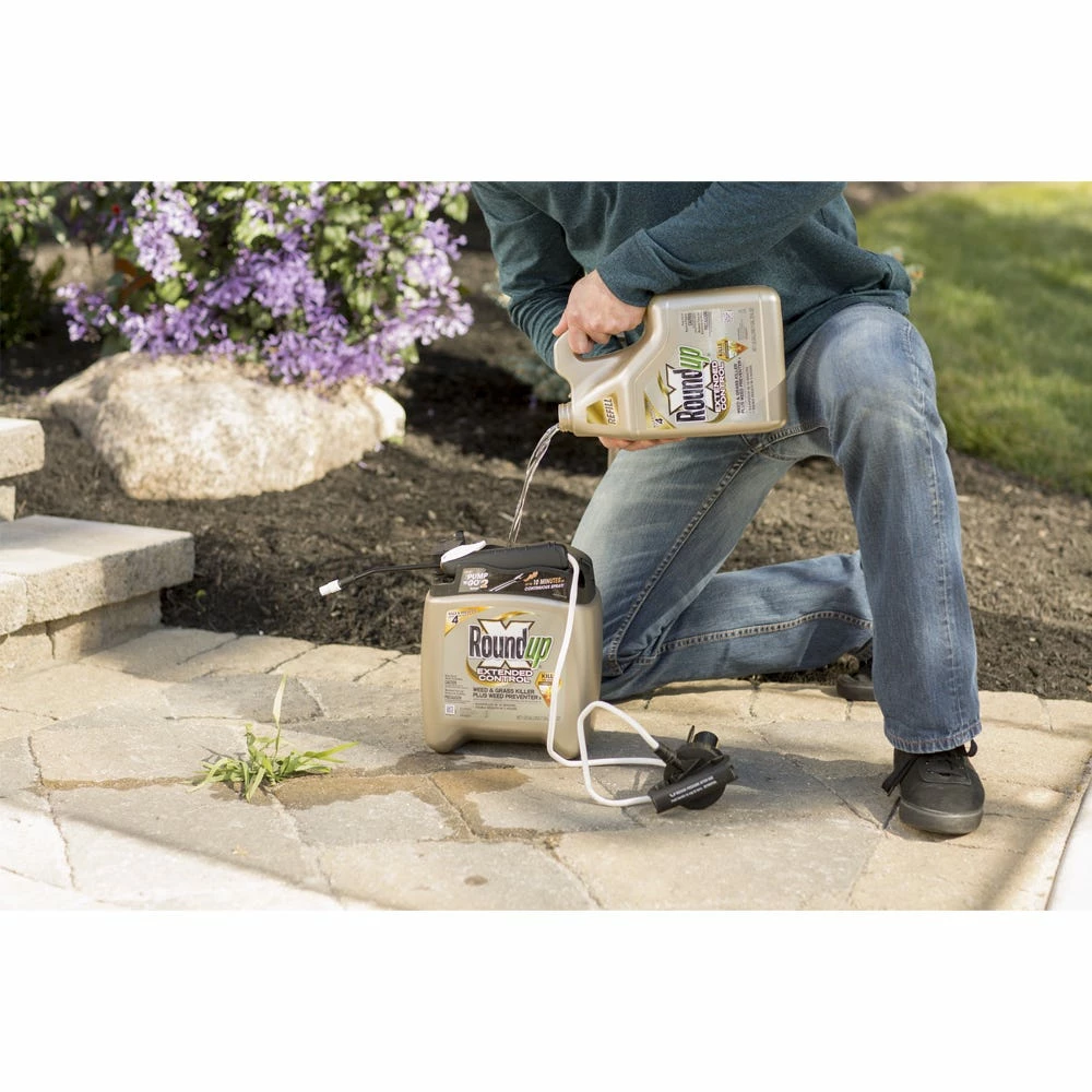 Roundup Ready-To-Use Extended Control Weed & Grass Killer Plus Weed Preventer II with Pump 'N Go 2, 1.33 Gallon - 5725070 - Herbicides 5 Roundup Ready-To-Use Extended Control Weed & Grass Killer Plus Weed Preventer II with Pump 'N Go 2, 1.33 Gallon - 5725070 - Herbicides - Image 3